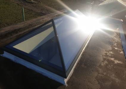 frameless roof lantern